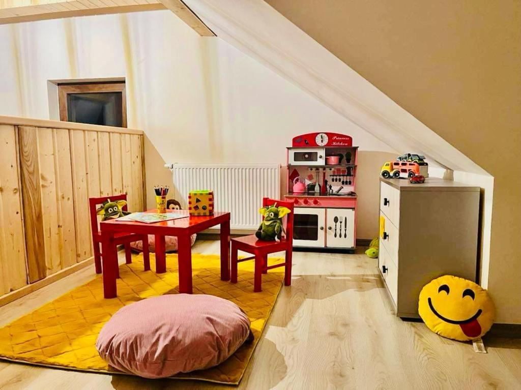 Gorska Cisza - Duzy, Komfortowy, Wyjatkowy Apartament Stronie Śląskie Exterior foto